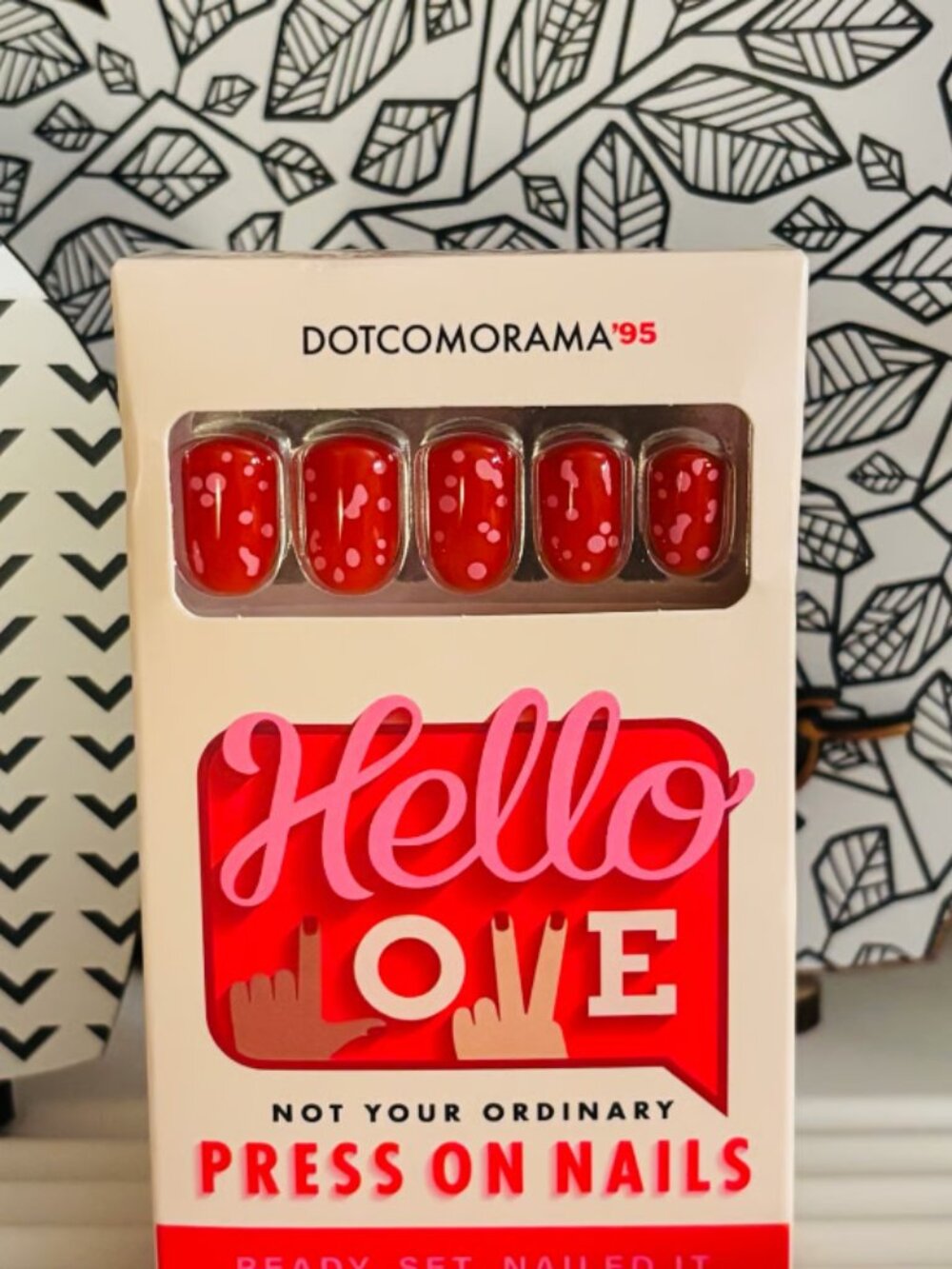 Hello Love DOTCOMORAMA Press On Nails